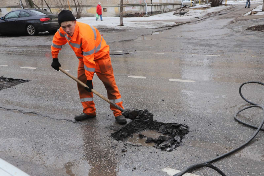 Аварийно-ямочный ремонт в Самаре выполнен на 75%