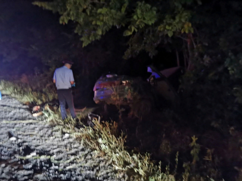 Два человека разбились на авто в Красноглинском районе Самары