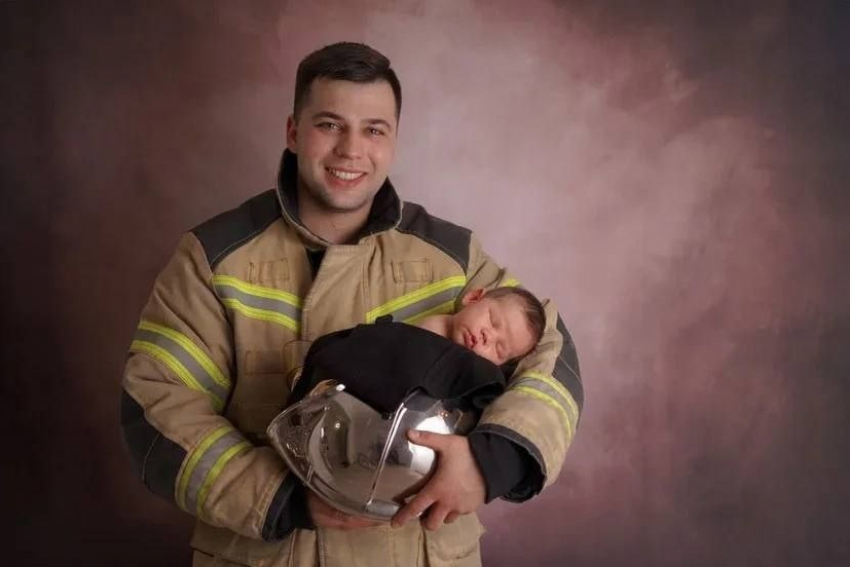 Пожарно-спасательный отряд Тольятти представил трогательную фотосессию в День отца