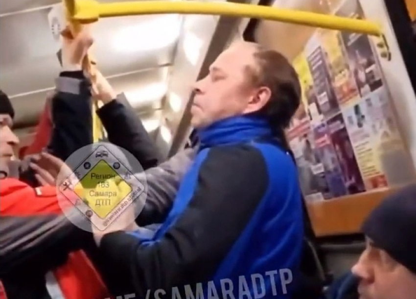 Пьяный Mortal Kombat: в самарском автобусе произошла драка