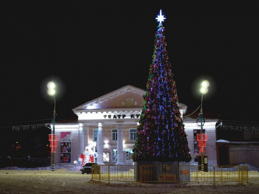 В Тольятти сэкономят на новогоднем убранстве города