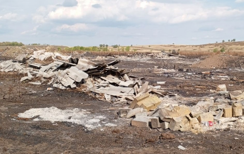 Многодетной семье в Самаре выдали участок земли со свалкой