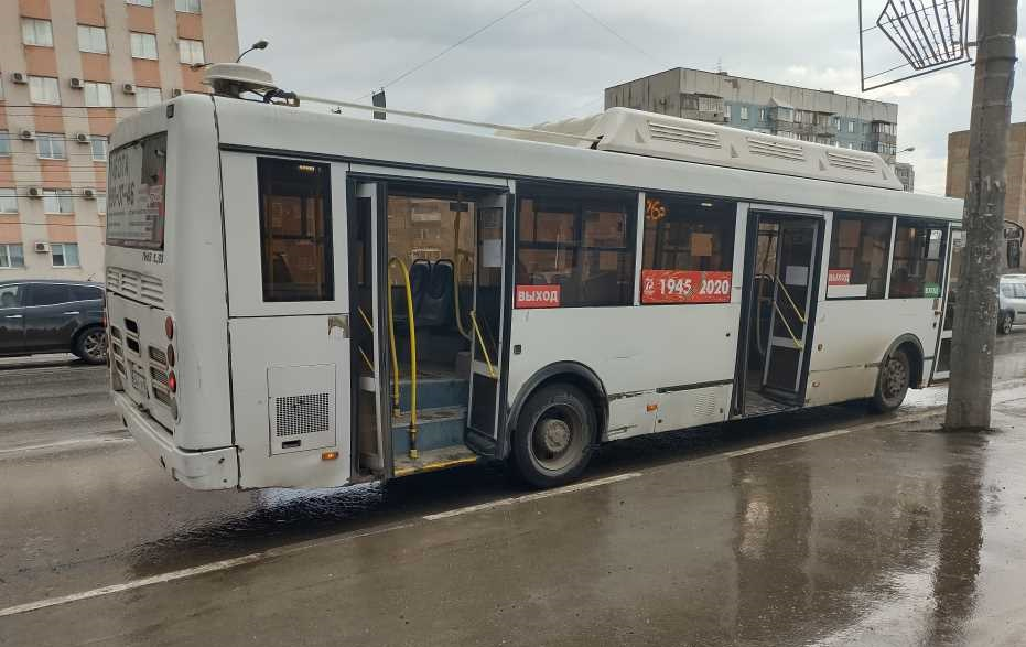 Пассажиров в Самаре высадили из автобуса из-за сбоя валидатора